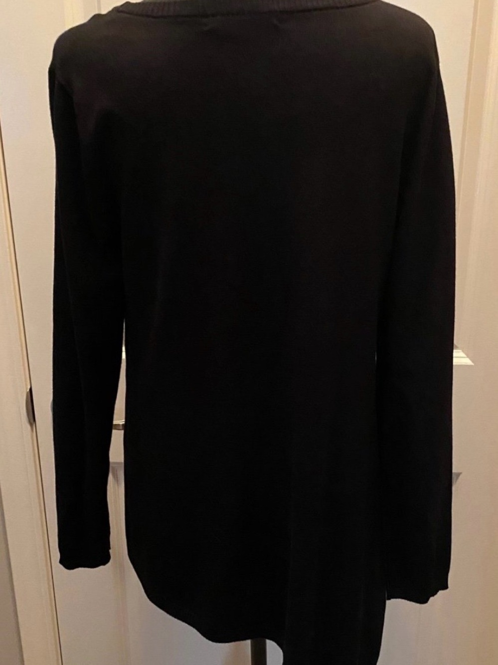 Cable & Gauge Black Red Asymmetrical Sweater Tunic L - Picture 4 of 5